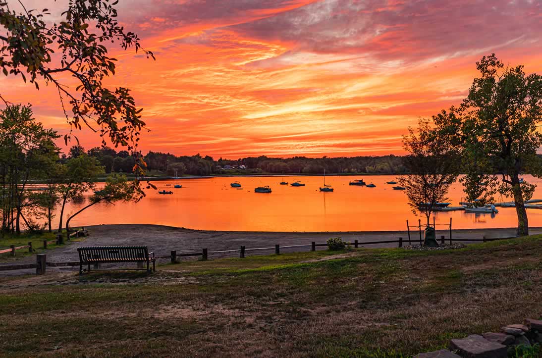 Sunset over Wethersfield Cove
